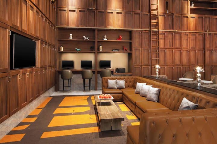 Hotel Interior 4 of 67